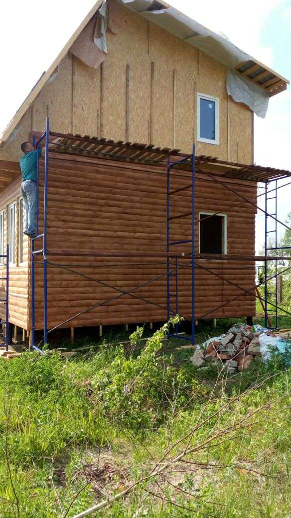 отделка дома сайдингом под бревно фото